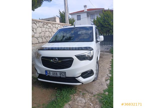 Sahibinden Opel Combo 1.5 CDTI Edition 2020 Model  132.000 km Beyaz