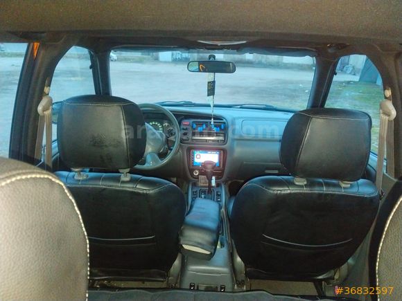 Sahibinden Suzuki Grand Vitara 2.5 1999 Model