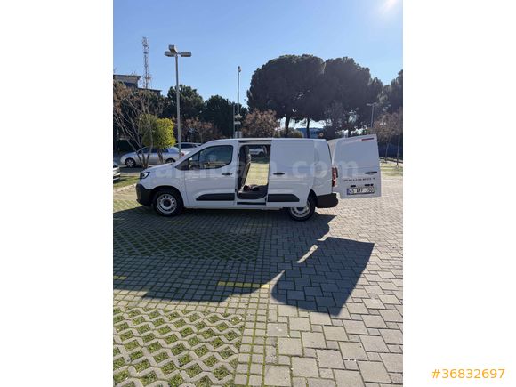 Sahibinden Peugeot Partner 1.5 BlueHDI Comfort 2025 Model 