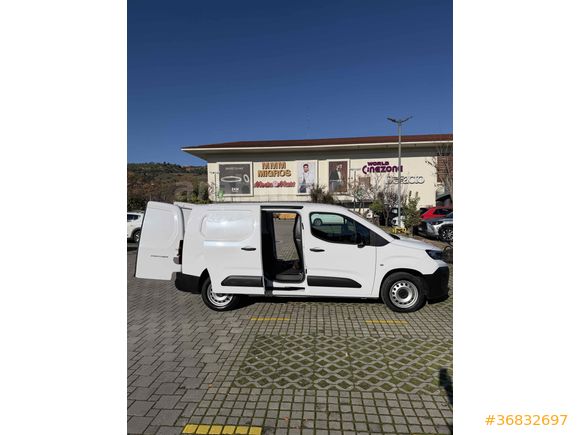 Sahibinden Peugeot Partner 1.5 BlueHDI Comfort 2025 Model 