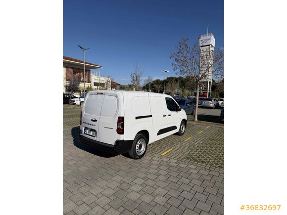 Sahibinden Peugeot Partner 1.5 BlueHDI Comfort 2025 Model 