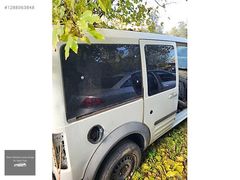 FORD CONNECT SAĞ ARKA KAPI DOLU SAĞ ARKA ÇAMURLUK ÇEYREK