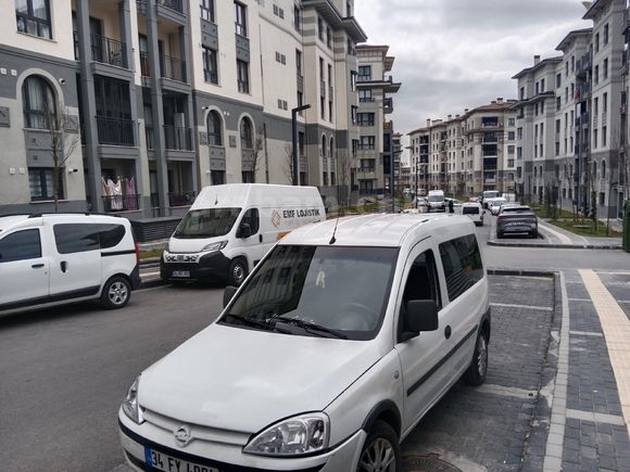 Sahibinden Opel Combo 1.3 CDTI City Plus 2009 Model  357 km Beyaz
