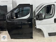 PEUGEOT EXPERT ÇIKMA SOL ÖN KAPI
