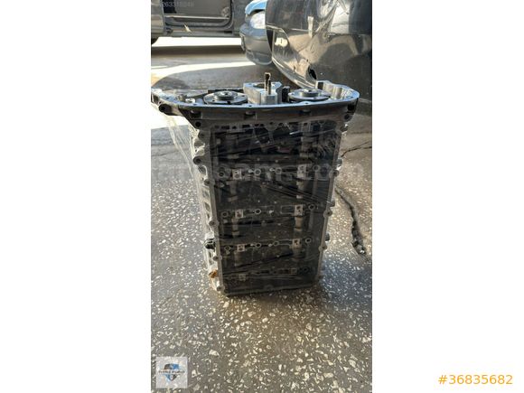 FORD TRANSİT ÇIKMA W184 SİLİNDİR KAPAĞI