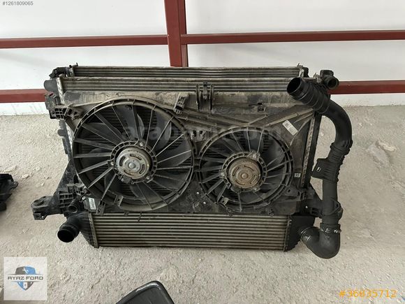 RENAULT MASTER 4 ÇIKMA SAĞ ARKA ÇAMURLUK