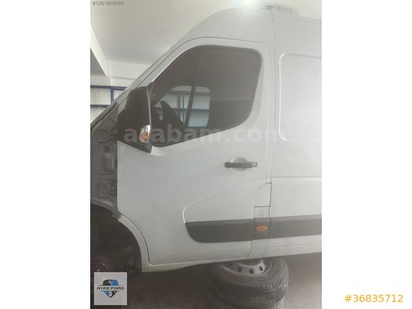 RENAULT MASTER 4 ÇIKMA SAĞ ARKA ÇAMURLUK