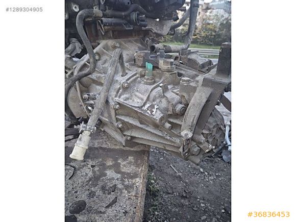 renault master 3 motoru 2.3 motor hiç açılmamış orjinal 50km de