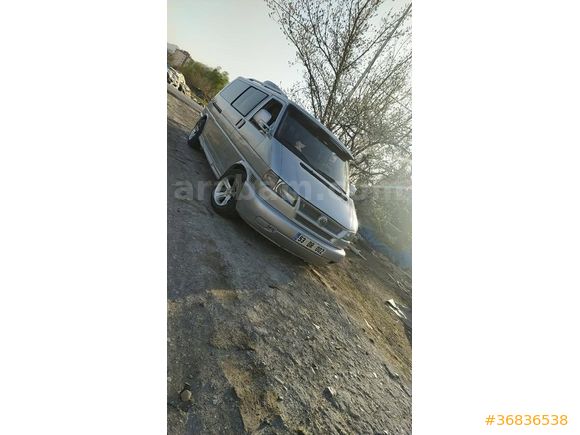 Sahibinden Volkswagen Caravelle 2.5 TDI 2001 Model