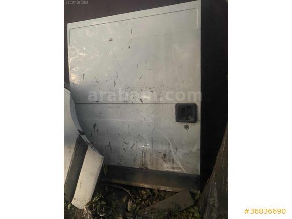 Renault master 1 arka kapı orjinal sökme