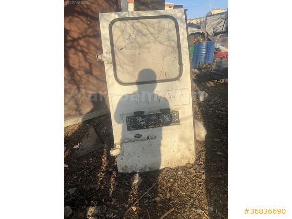Renault master 1 arka kapı orjinal sökme