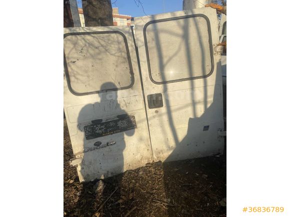 Fiat tucatu bagaj kapağı