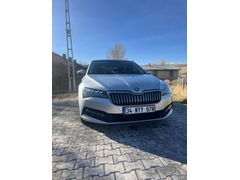 Sahibinden Skoda SuperB 1.5 TSI Elite 2021 Model İstanbul