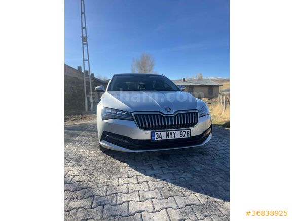 Sahibinden Skoda SuperB 1.5 TSI Elite 2021 Model İstanbul