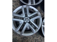 MEGANE IV JANT ve KAPAK TAKIMI - ORJİNAL 403154960R / 403008984R