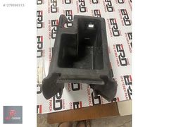 VW Scirocco orta konsol 1K0863319B