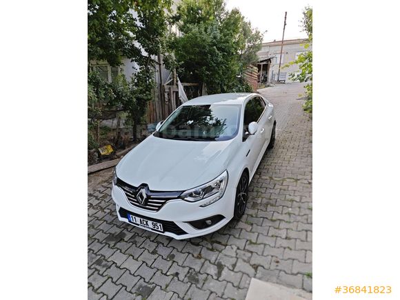 Megane 4 1.3 TCe Otomatik | Hatasiz Boyasiz
Tramersiz|