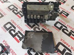 T ROC SİGORTA RÖLE KUTUSU 2Q0937548D