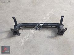 PASSAT B8 ÖN TAMPON DEMİRİ 3G0807583A