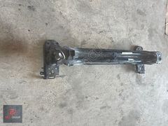 TOUAREG ÖN TAMPON DEMİRİ 7P0807109B