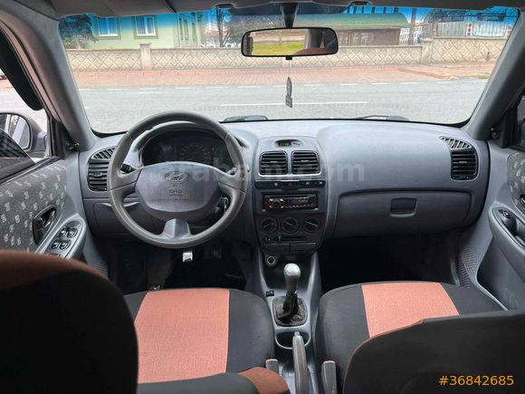 Sahibinden Hyundai Accent 1.3 Admire 2006 Model 