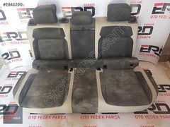 T ROC ARKA ÜÇLÜ KOLTUK 5Q0885321B