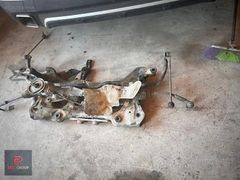 SEAT LEON 2019 DOLU ÖN TRAVES