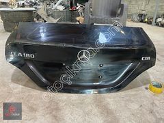 MERCEDES CLA 180 CDI BAGAJ KAPAĞI
