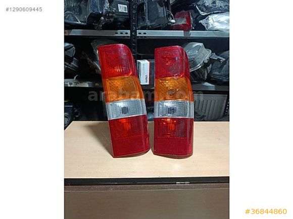 Ford Transit arka sağ Stop