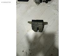 Opel Corsa D arka bagaj kilidi
