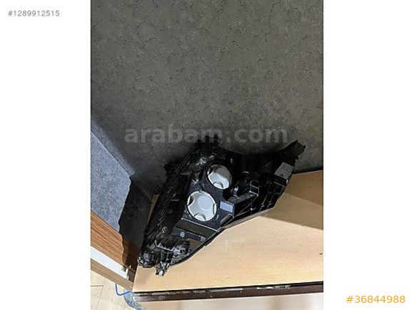 Ford courier sağ far orijinal çıkma