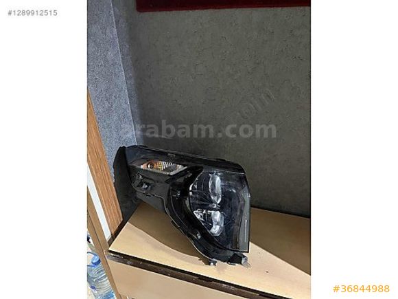 Ford courier sağ far orijinal çıkma