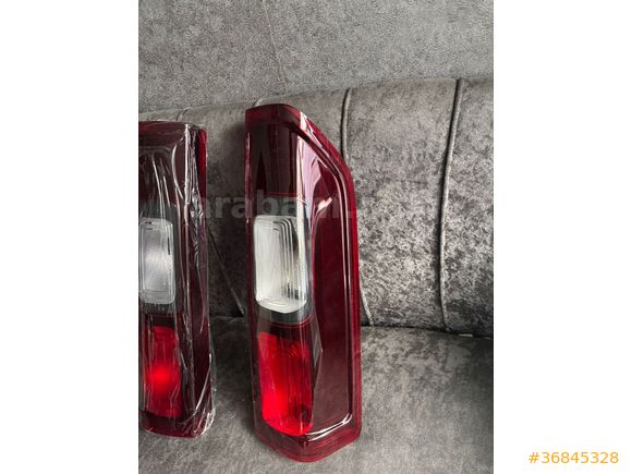 Renault Trafic arka sağ sol stop