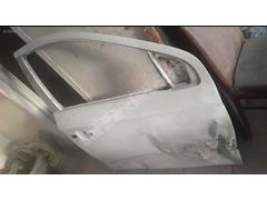 Hyundai i20 sağ ön kapı orijinal çıkma