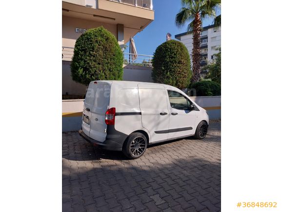 Sahibinden Ford Transit Courier 1.5 TDCi Trend 2015 Model