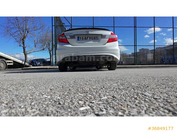 Sahibinden Honda Civic 1.6 i-VTEC ECO Elegance 2013 Model