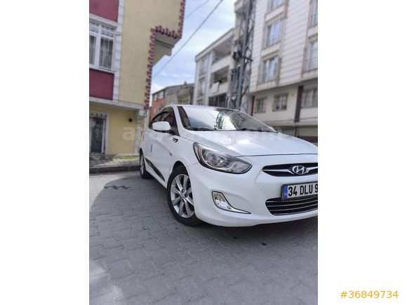 Sahibinden Hyundai Accent Blue 1.6 CRDI Mode Plus 2013 Model