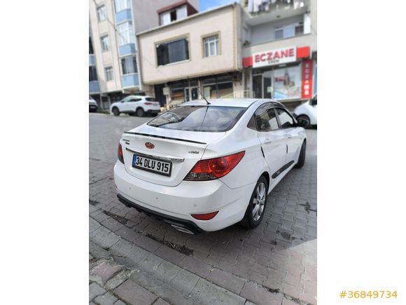 Sahibinden Hyundai Accent Blue 1.6 CRDI Mode Plus 2013 Model
