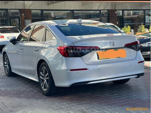 Pazarlık yok. Memurdan.Takaslı.Boyasız.Hasarsız.2022.Civic.Evraklar fotoda. fabrikasyon lpg. Garantili, özenle Servis Bakımlı 1.5 i-VTEC Eco Premium