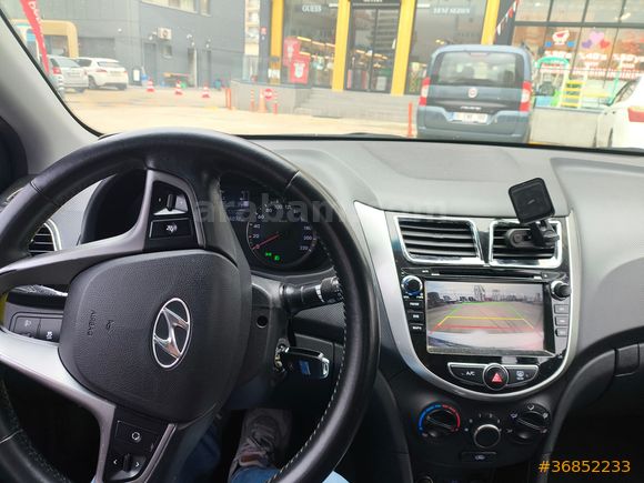 Sahibinden Hyundai Accent Blue 1.6 CRDI Mode Plus 2014 Model