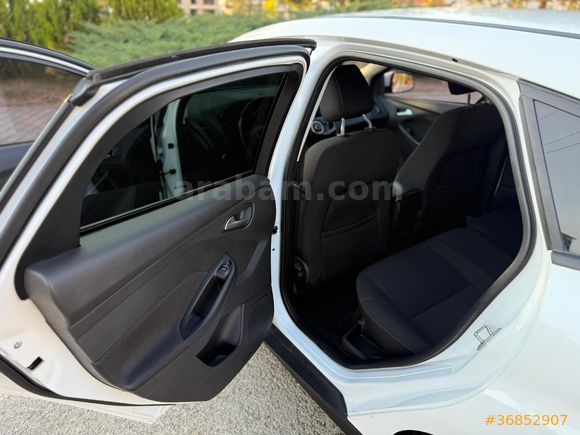 Sahibinden Ford Focus 1.5 TDCi Style 2015 Model