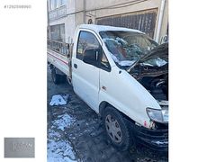 HYUNDAİ STAREX SOL ÖN KAPI VE YEDEKLERİ