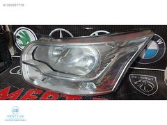 FORD TRANSİT CUSTOM SOL FAR BEYAZ ZEMİN ÇIKMA ORJİNAL