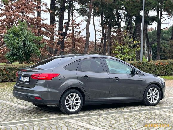 Sahibinden Ford Focus 1.6 Ti-VCT Titanium 2015 Model 