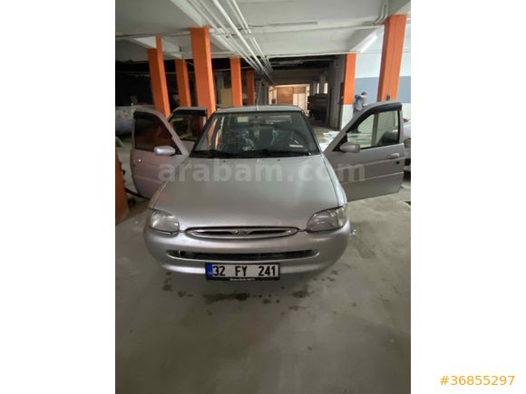 Sahibinden Ford Escort 1.8 CLX 1996 Model 