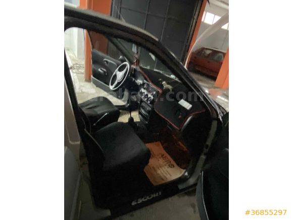 Sahibinden Ford Escort 1.8 CLX 1996 Model 