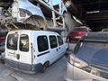 Renault kangoo sağ arka çeyrek