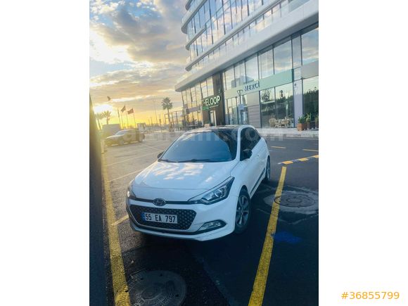 Sahibinden Hyundai i20 1.2 MPI Elite 2017 Model İstanbul 96.000 km Beyaz