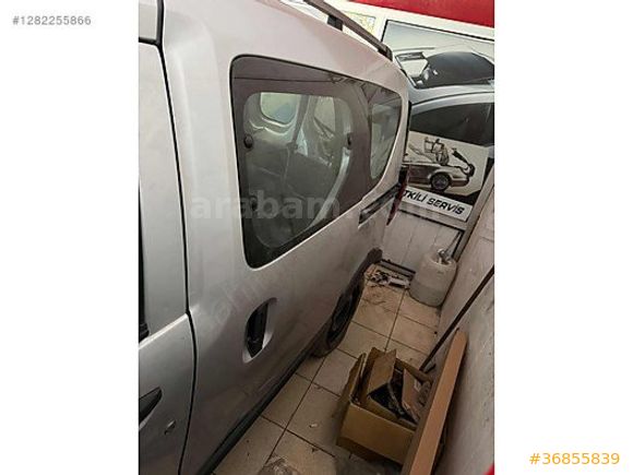 Dacıa Dokker Stepway Sol Arka Kapı Çıkma Orijinal