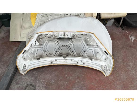 FORD COURİER MOTOR KAPUTU ÇIKMA ORJİNAL